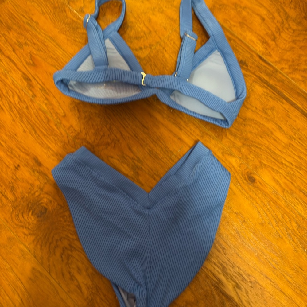 Blue Ribbed Bikini Set - Picture 4 of 4